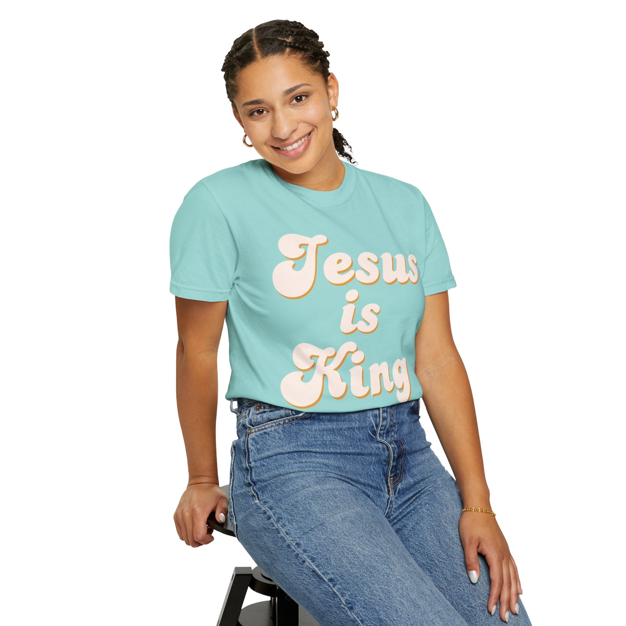 Jesus Is King T‑Shirt — Retro Christian Faith Tee