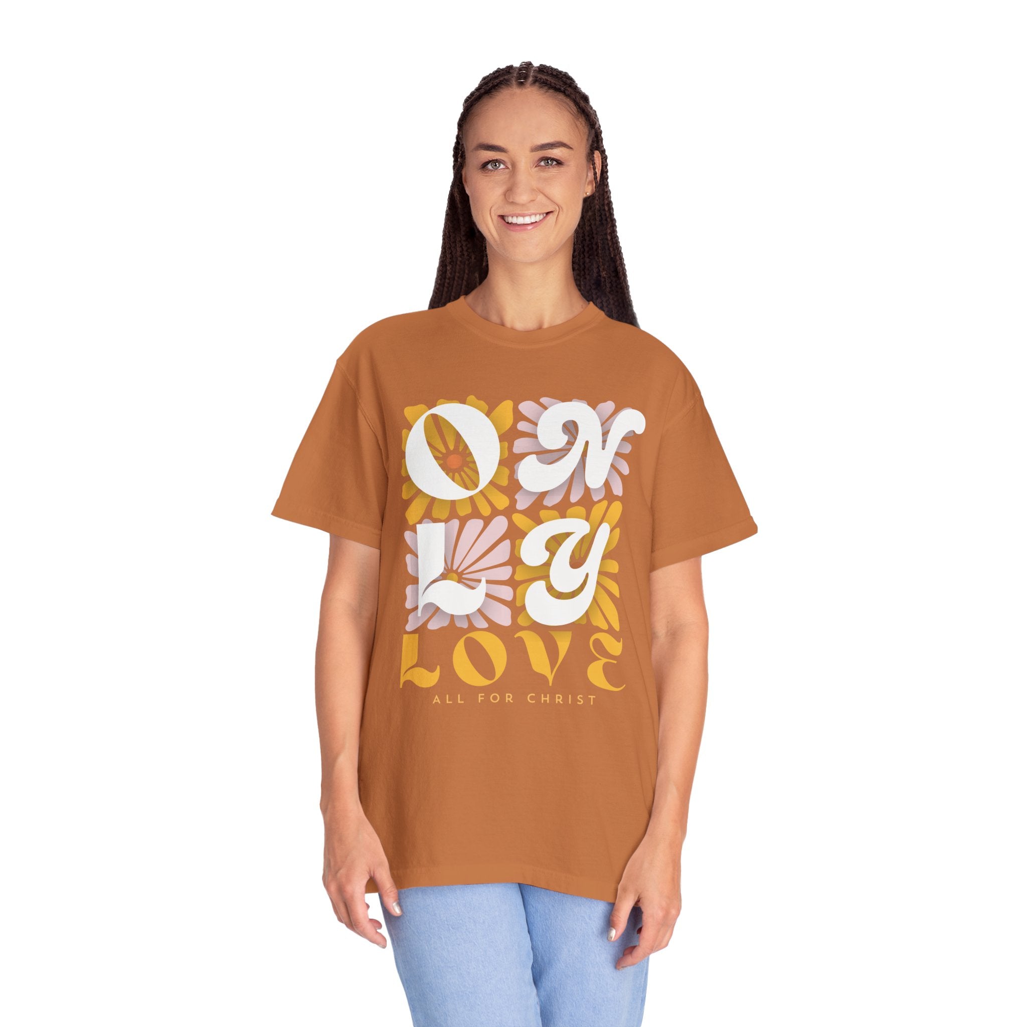 Love Floral Graphic T-Shirt — Retro Daisy Typography Tee