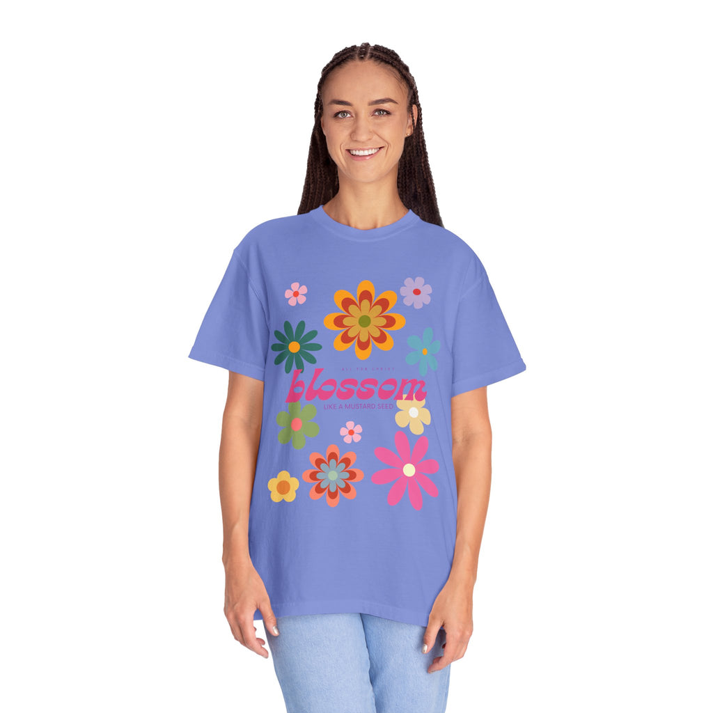 Blossom Floral Tee — Retro Flower Graphic T-Shirt