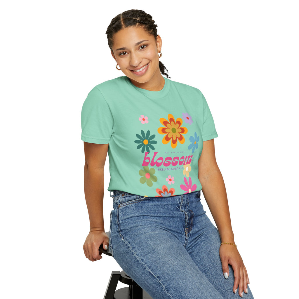Blossom Floral Tee — Retro Flower Graphic T-Shirt